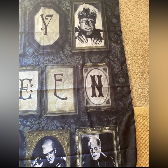 Halloween Classic Monsters Wall Tapestry - Picture 4 of 8